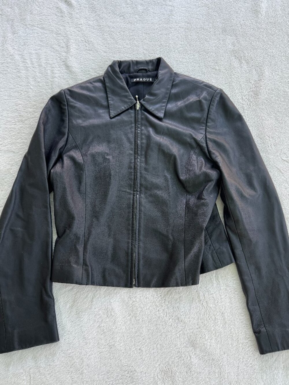 Prague Vintage Black Leather Cropped Jacket Y2K Size L
